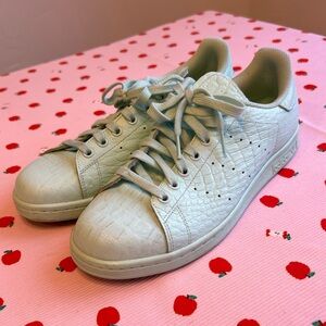 adidas Women's Sneakers in Light Gray